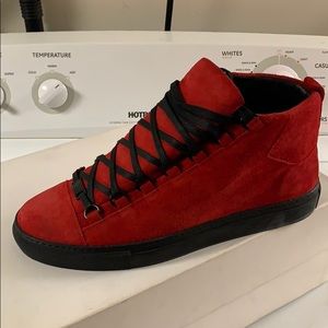 BALENCIAGA ARENA SNEAKER